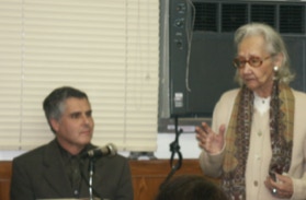 E. de Almeida Karwinsky und A. Bispo.Guarujá. Sitzung des Konbresses Euro-Brasilianischer Studien 2002 im Rathaus
